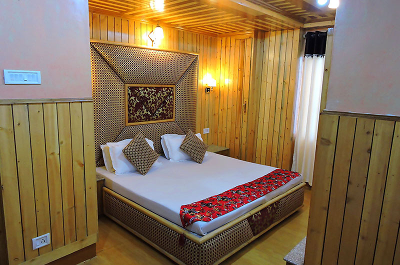 Hotel Chaman Palace, Shimla image